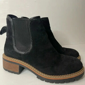 BTU by Bertuchi Lug Sole Black Suede Leather Boots Size 9